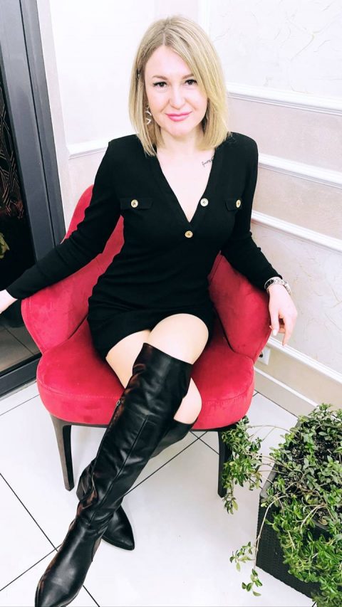 Tanya 196